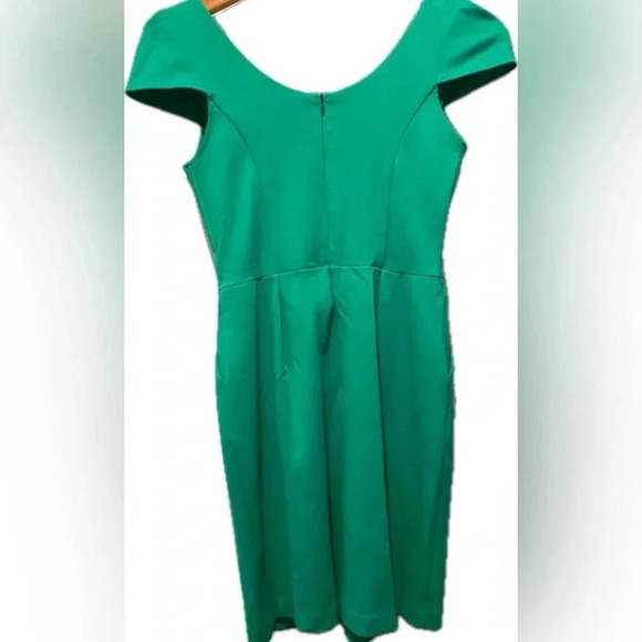 Amanda Uprichard Women’s Kelly Green Cap Sleeve Fitted Sheath Mini Dress‎ Sm EUC - Picture 1 of 10